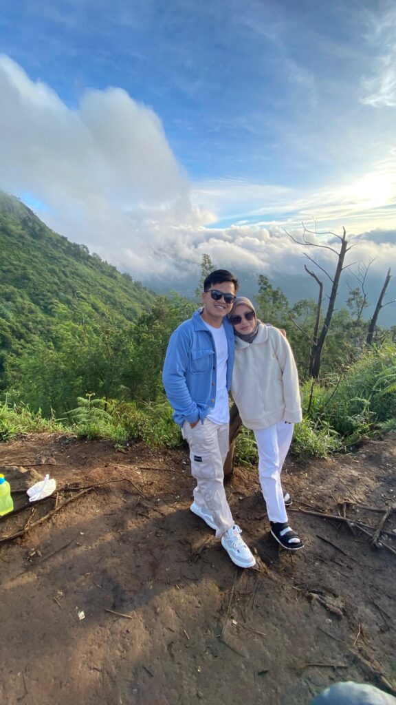 4e68d527-3d5e-40b9-9f70-de7a4df62d3b