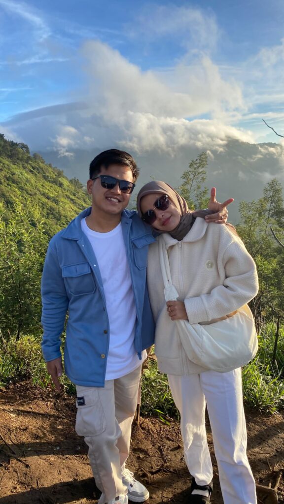 80b6fd87-1a4d-4701-a75d-4ffca77a12aa